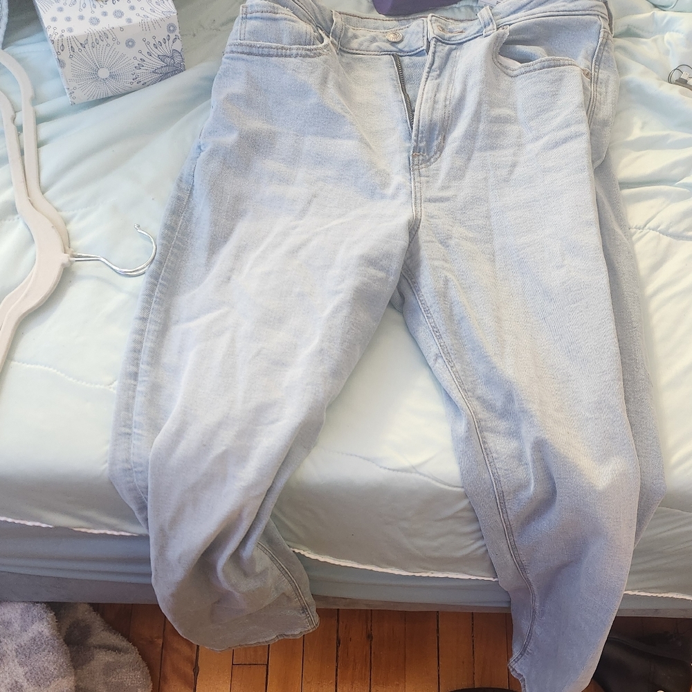 Ae stretch mom straight Jean